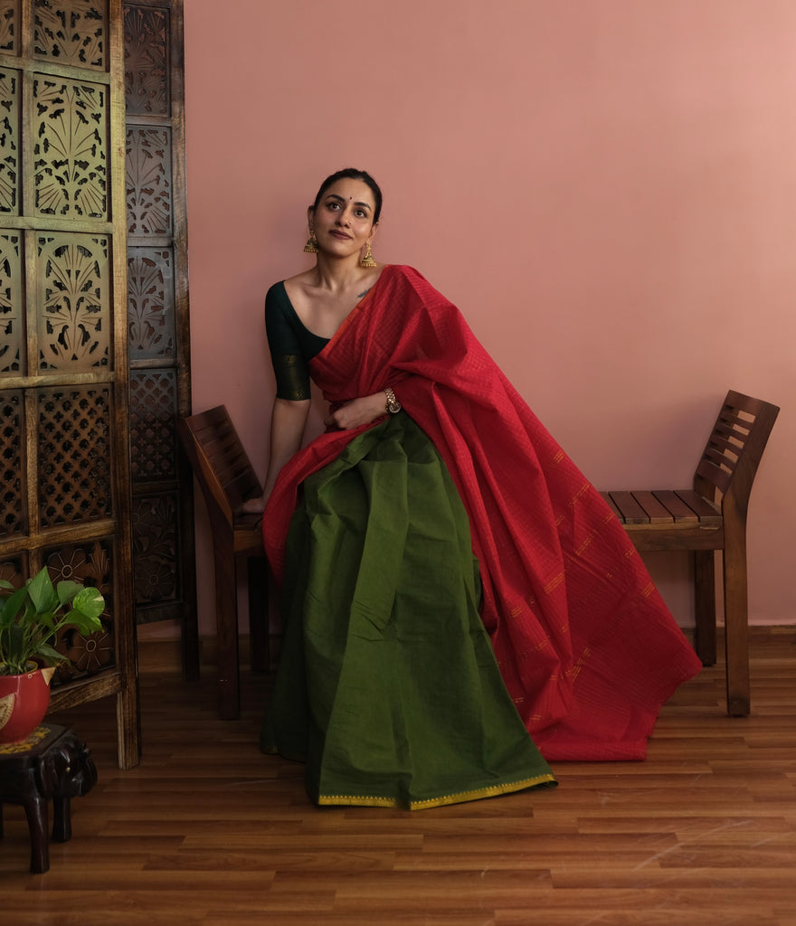 Reddish Pink | Green