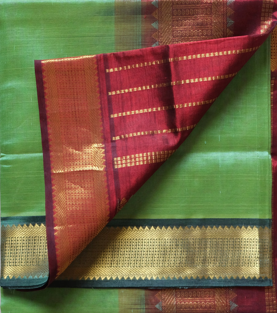 Mint Green | Maroon